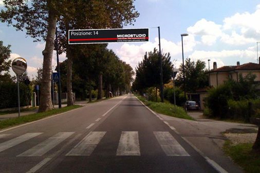 Striscione pubblicitario Treviso - Via Postumia Treviso, palo 14