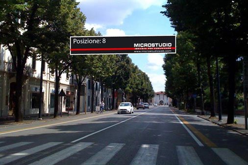 Treviso Striscione pubblicitario | Via Monte Grappa | Palo 8 | microstudioweb.com Striscione pubblicitario Treviso - Via Monte Grappa Treviso, palo 8