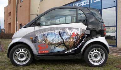 Elaborazione grafica, stampa e applicazione su Smart Fortwo