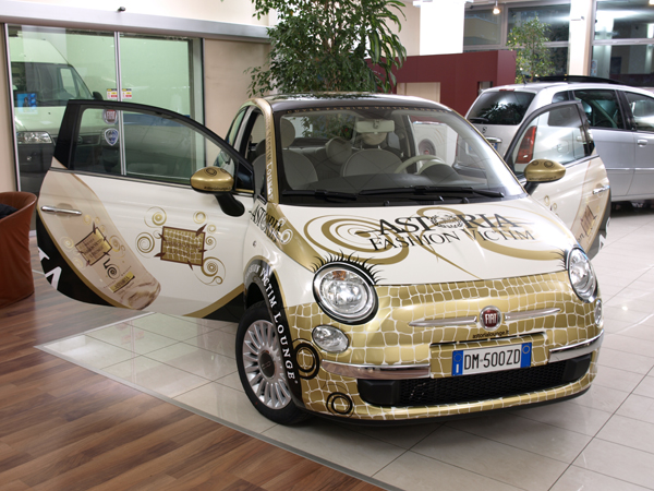 advertising car wrapping Fiat 500