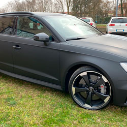 wrapping Audi A3 RS3 black matte