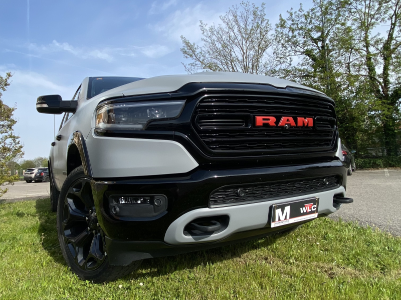 Dodge Ram Wrapping Calandra Grey