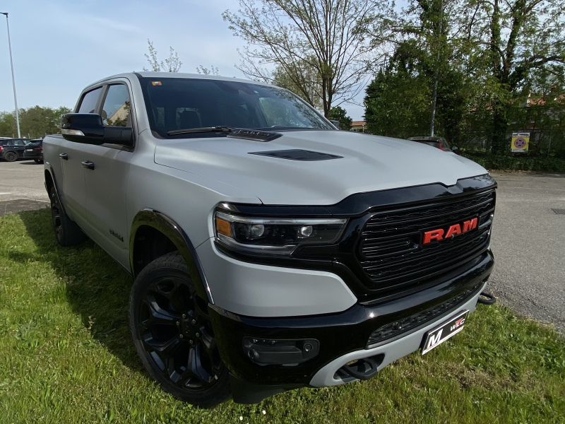 Dodge Ram Wrapping Grey Calandra Rossa