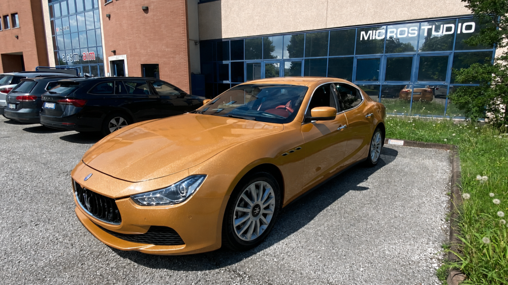 Wrapping Auto Oro Glitterato Treviso